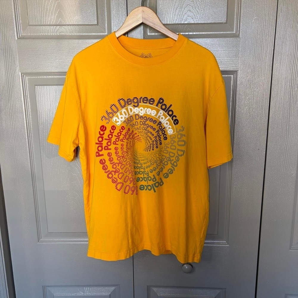 Palace Skateboards 360 Degree Palace Spiral Graphic T-Shirt Yellow Mens XL